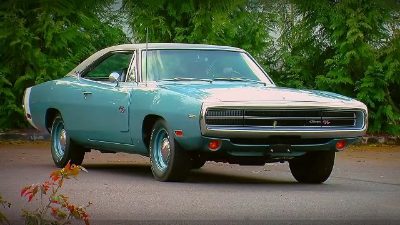1970-Dodge-Charger-RT-426-Hemi-EB3-Light-Blue-Metalic-03-640x360.jpg