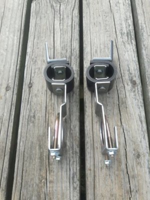 66_70 B Muffler Hanger.jpg 66_70 B Muffler Hanger.jpg