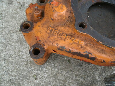 1970 Big Block pump housings 007.JPG