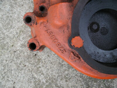 1970 Big Block pump housings 006.JPG