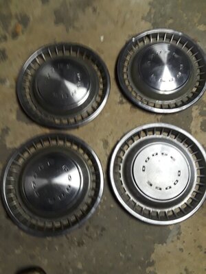 dodge hubcaps.jpg