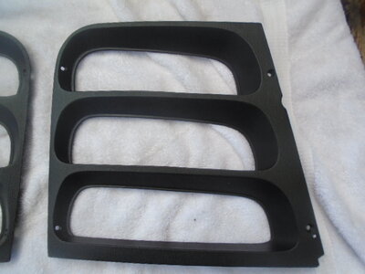 73 74 charger se louvers 009.JPG