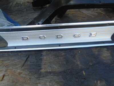 68 cuda bench seat 043.JPG