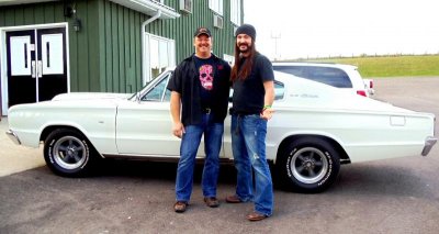 Ron&Gordie&BigSugar-Sept2012.jpg Ron&Gordie&BigSugar-Sept2012.jpg