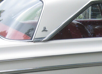 IMG_1703.jpg IMG_1703.jpg