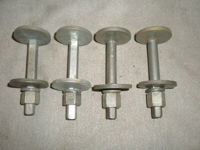 UCA Bolts Aftermarket 001 (Small).JPG