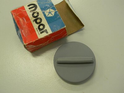 NOS Gas Cap 001_small.JPG NOS Gas Cap 001_small.JPG