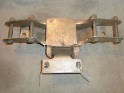 Trans. Crossmember Early B 006 (Small).JPG Trans. Crossmember Early B 006 (Small).JPG
