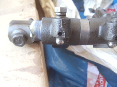 rocker arm hole 3.JPG rocker arm hole 3.JPG