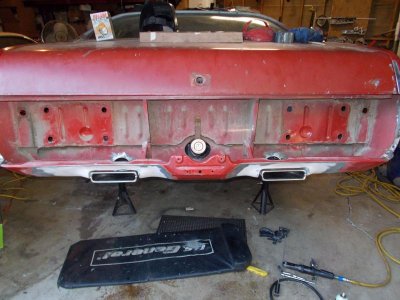 tail pipes rear 2.jpg tail pipes rear 2.jpg