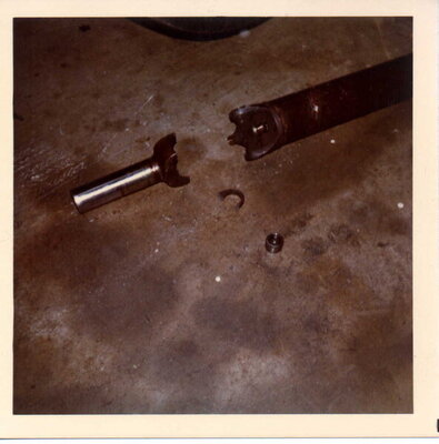 Busted yoke.jpg Busted yoke.jpg