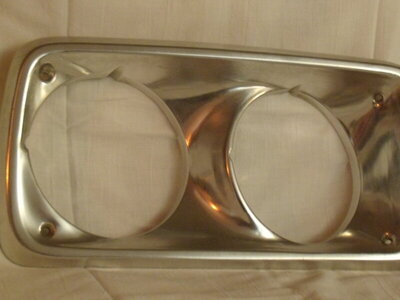 RR Headlight 5.JPG