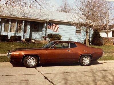 0B944778-97F9-4D4F-BCC6-3E6AB2C0AB85_1_201_a.jpeg 0B944778-97F9-4D4F-BCC6-3E6AB2C0AB85_1_201_a.jpeg