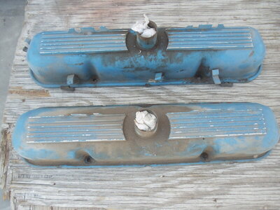 Commando valve covers blue copy.JPG