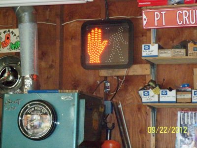 crosswalk signala.jpg