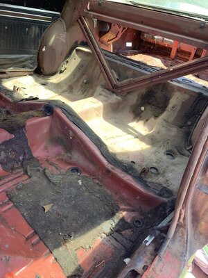 Interior6.jpeg Interior6.jpeg