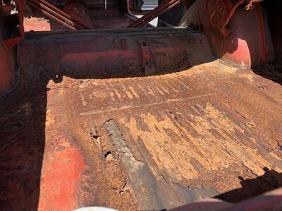 TrunkFloor5.jpeg TrunkFloor5.jpeg