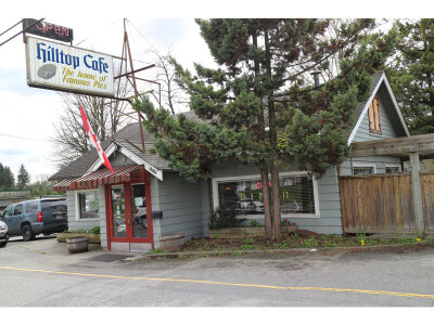hilltop_diner_langley_bc_public_w1280_h960.jpg