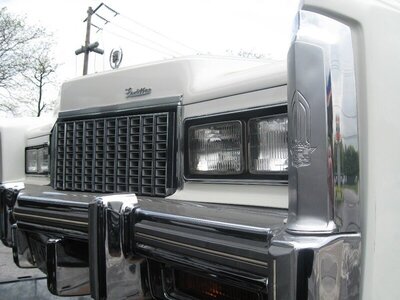 TRUCKS 017.JPG