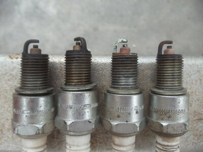 318 paint 1.JPG 318 paint 1.JPG