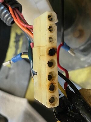 IMG_3860.jpg IMG_3860.jpg