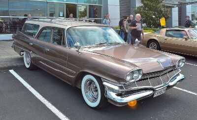 1280px-1960_Dodge_Pioneer_Station_Wagon_%2831281459252%29.jpg