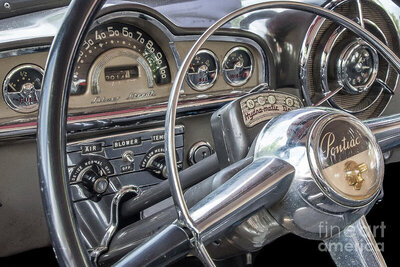 1950-pontiac-silver-streak-kathy-stewart.jpg