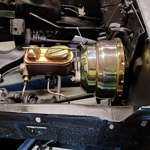 engine bay2.jpg engine bay2.jpg