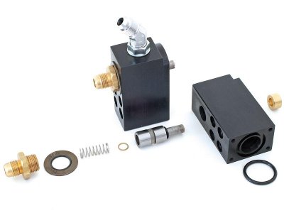 Fuel Injection Barrel valve-spool & distibution block.jpg