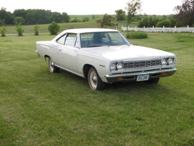 57 belvedere and girls 165.JPG 57 belvedere and girls 165.JPG