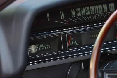 leenstra-1970-ford-torino-gt-tachometer.jpg