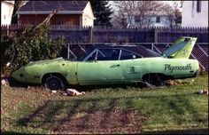 830127342de4977320a987e80ce4434e--plymouth-superbird-abandoned-cars.jpg