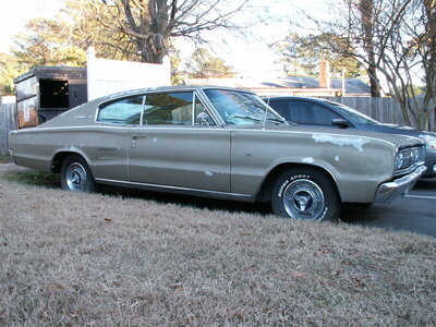 Deal on 1966 Charger 015.jpg