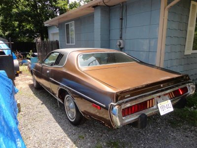 charger04.jpg charger04.jpg