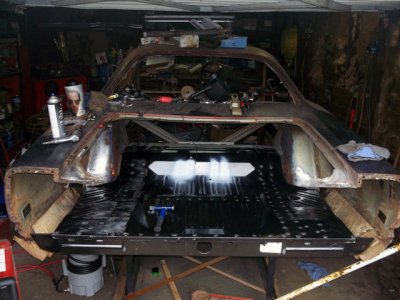 TrunkFloorInstall_3.jpg TrunkFloorInstall_3.jpg