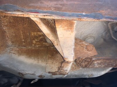 IMG_2084.jpg IMG_2084.jpg