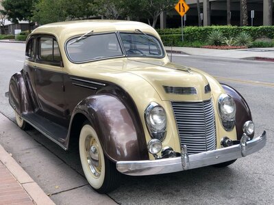 1937-chrysler-airflow-coupe-c1.jpg