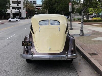 1937-chrysler-airflow-coupe-c1 (9).jpg