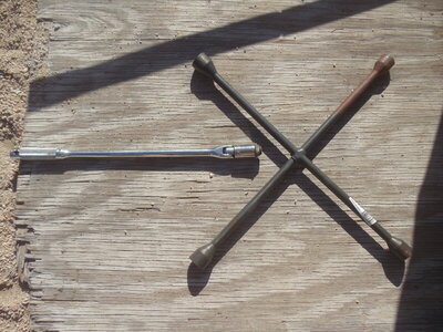 lug wrench.JPG lug wrench.JPG