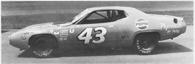 71 Roadrunner #43 Richard Petty's ride #2.jpg