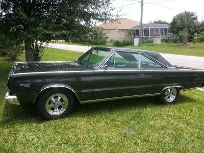 1966 Plymouth Satellite.jpg