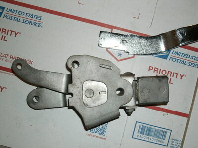 70Pistal grip 005.JPG