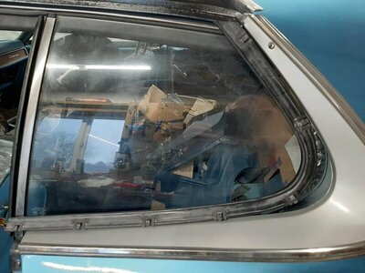 Rear Quarter Window Outer Sweeps 1.jpg Rear Quarter Window Outer Sweeps 1.jpg