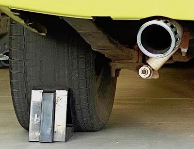 RearTire4.jpg RearTire4.jpg