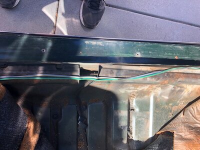 Drivers rocker panel top.jpg Drivers rocker panel top.jpg