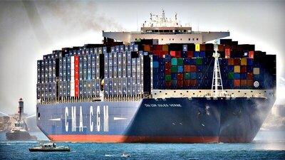 container ship.jpg