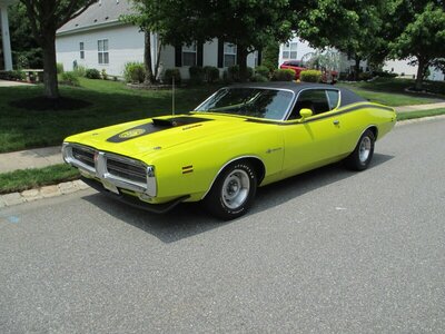 ronnies-charger2.jpg ronnies-charger2.jpg