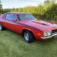 Mopar Luvr