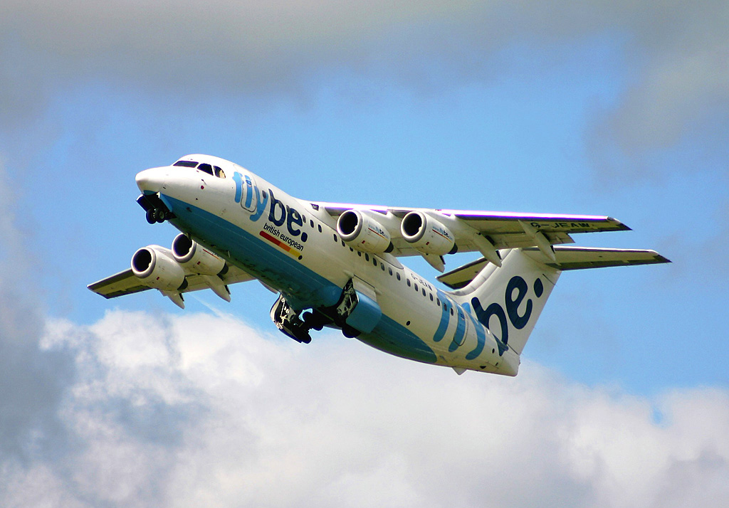 FlyBE_Bae146_G-JEAW_GLW.jpg