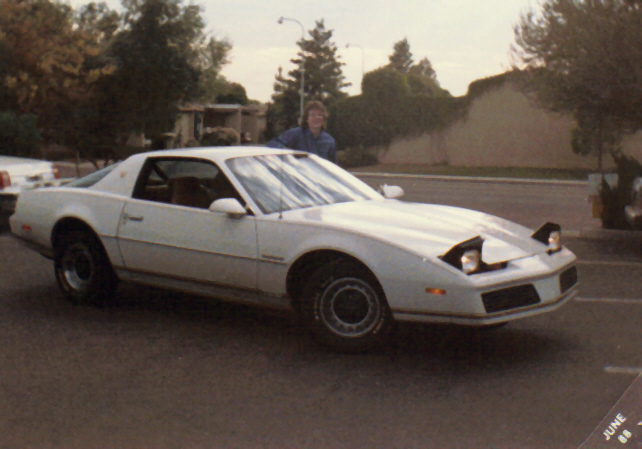 1984-pontiac-firebird-pic-26270.jpeg